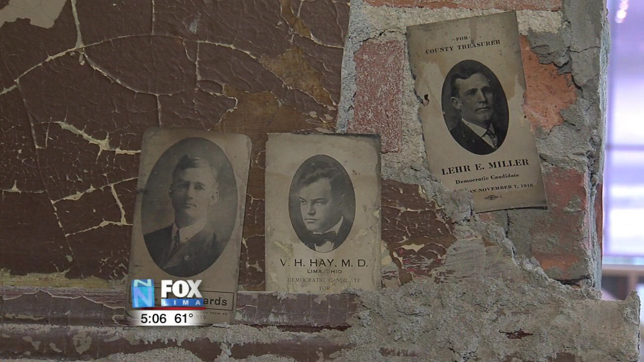 Historical election cards discovered in downtown Lima building